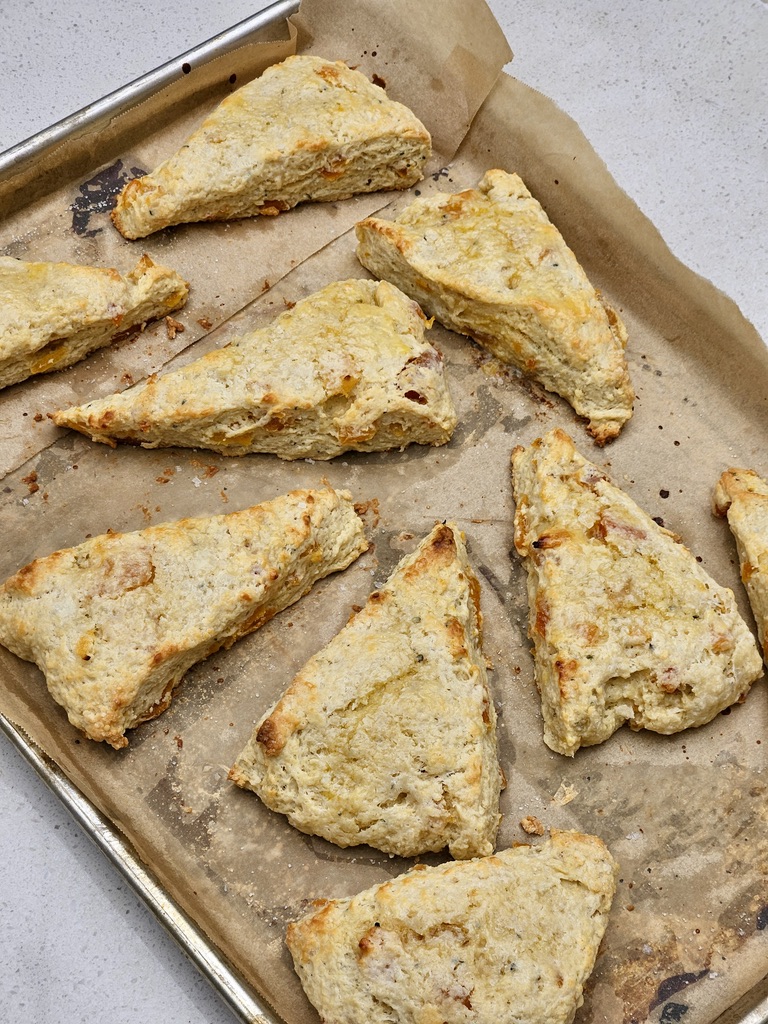 Probiotic Scones with Apricot and Kefir